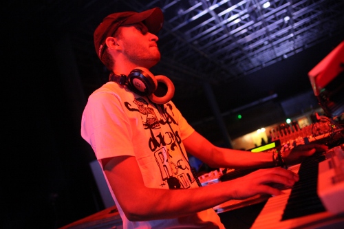 Dj Gruff image