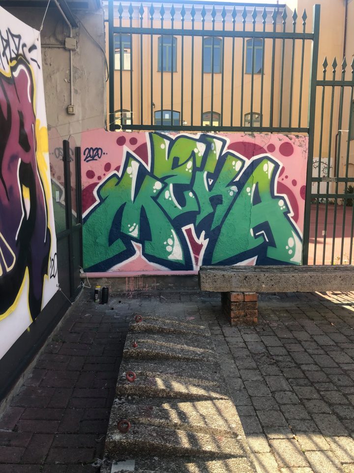 Meka_Graffiti-goldworld-aperijam