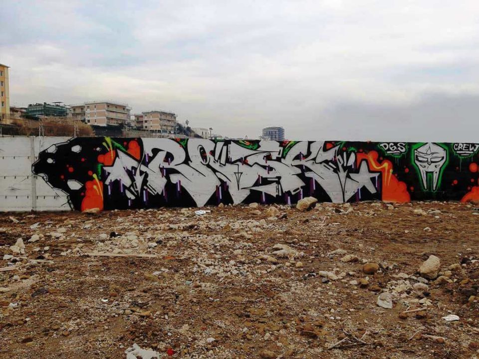 Spray_Wars-Rask-DGS-graffiti-12-goldworld