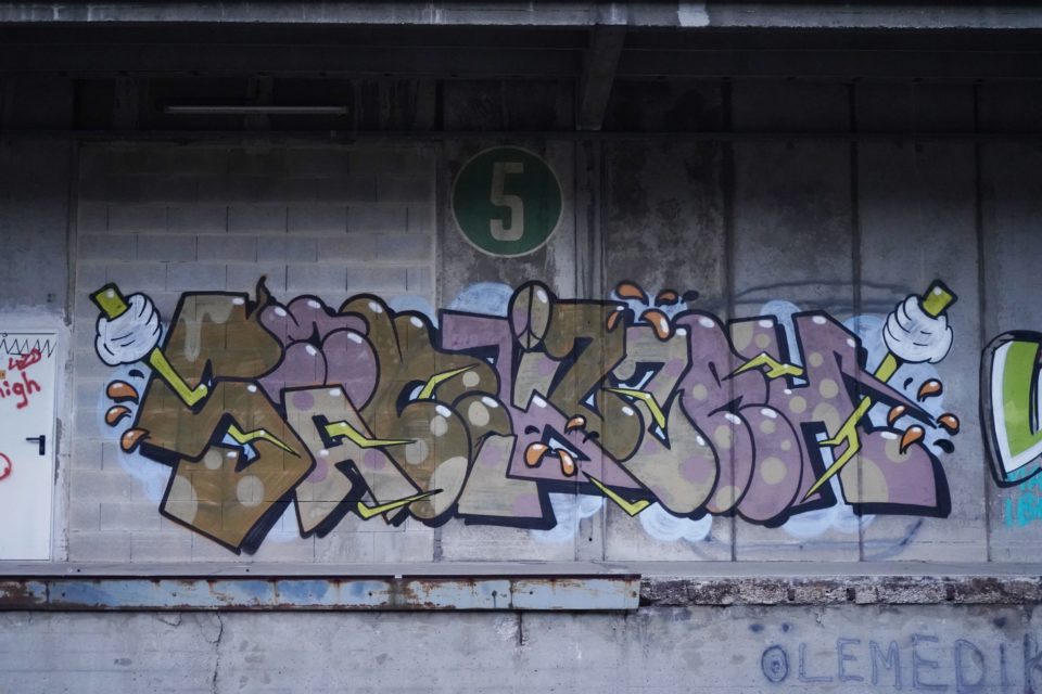 Spray_Wars-Graffiti-Smak-Goldworld-19
